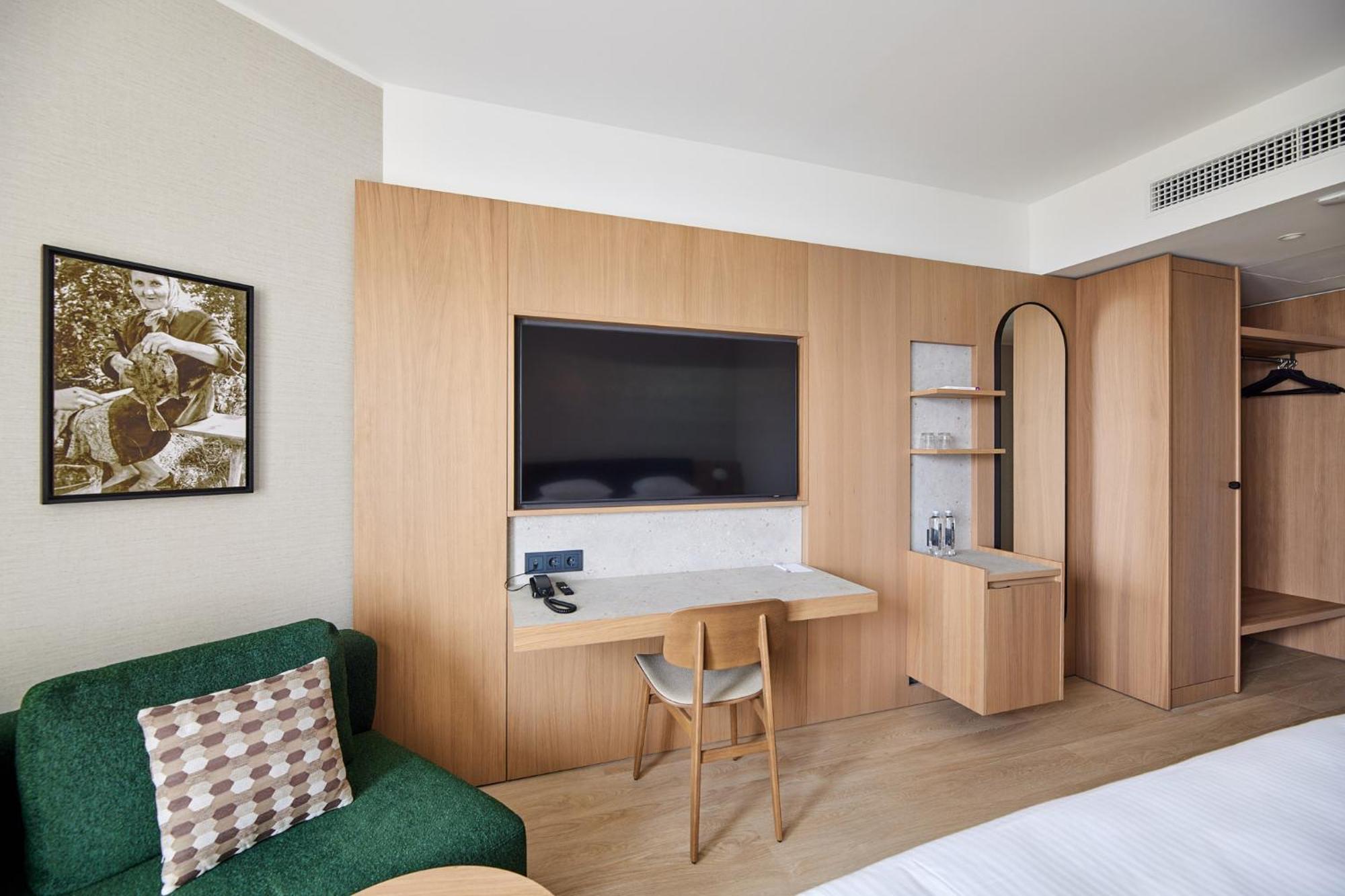 Georg Ots Spa Hotel Kuressaare Exterior photo
